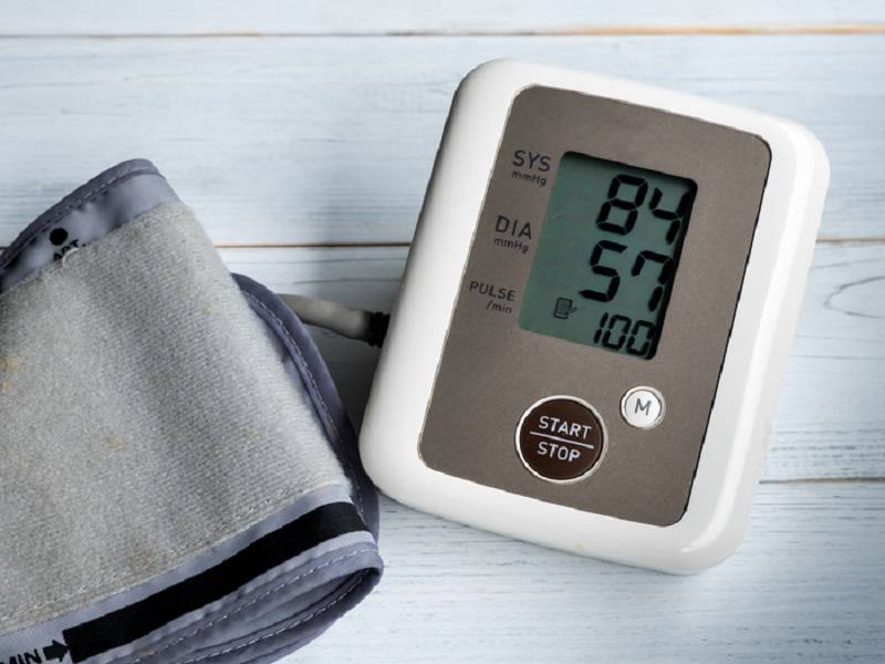 چه زمانب برای فشار خون پایین باید به پزشک مراجعه کرد؟