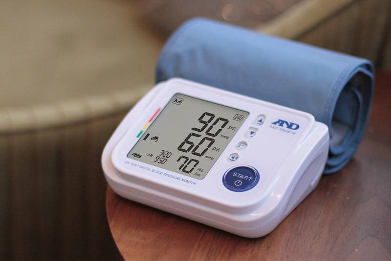 علل، انواع و زمان مراجعه به پزشک در مورد فشار خون پایین